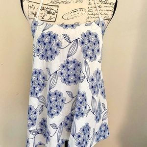 Caramela Floral Dandelion Dainty Tank Top